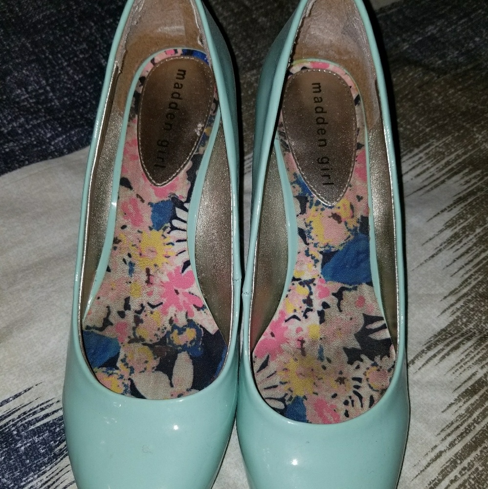 High heel shoes, mint blue green in color